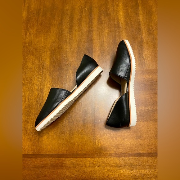 Women’s Adrienne Vittadini Latka Black Leather Flats Size 7.5 - Picture 5 of 12